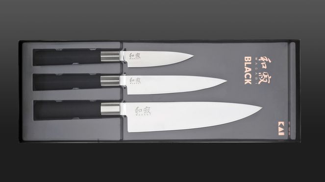 
                    Kai Wasabi knife set with a Wasabi, utility and chef's knife