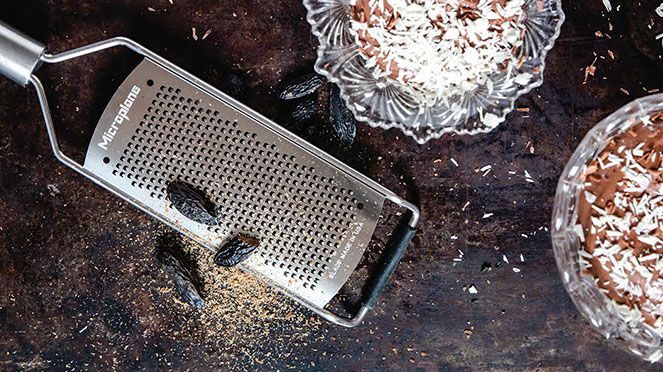 
                    Microplane fine grater of the professional series