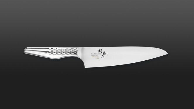 
                    Small Shoso chef’s knife made of stainless steel with 58 HRC hardness