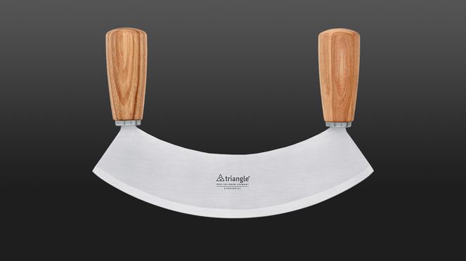 
                    Mincing knife with wooden handle made by triangle