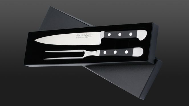 
                    carving set Alpha with slicing knife and meat fork