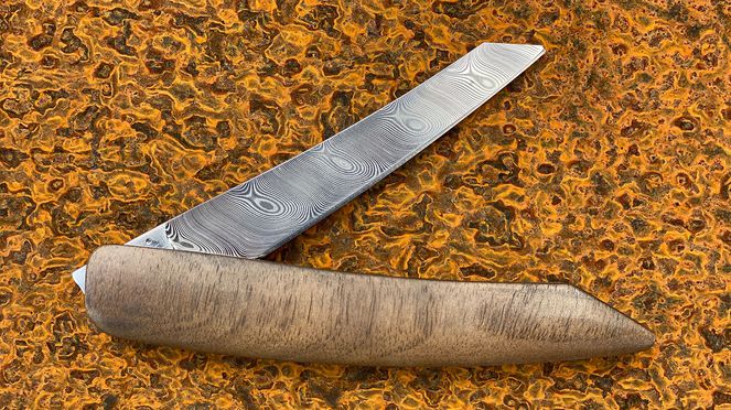 
                    Couteau de poche damas noyer pour les collectionneurs de couteaux pour couper avec le propre couteau en chemin