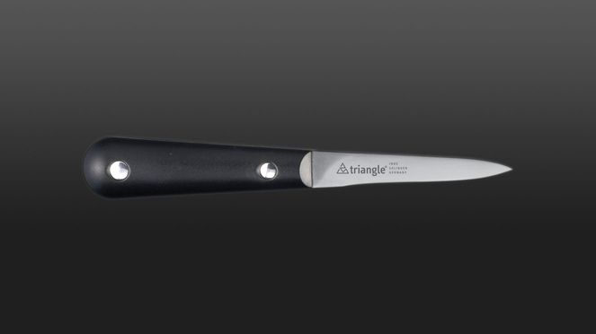 
                    Hand-riveted handle of the oyster knife triangle made of high-quality, glass-fibre reinforced plastic
